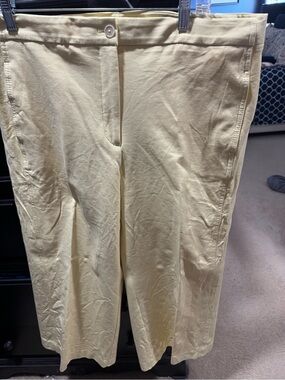 Ann Taylor Light Yellow Wide-Leg Cropped Pants